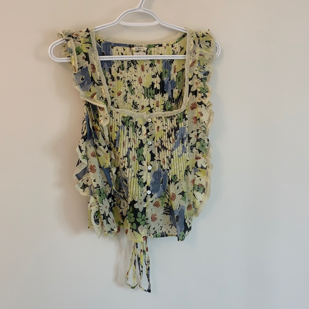 Aritzia top